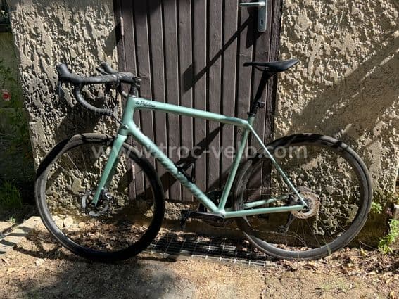 A vendre Velo route Specialized Atheos 2000Km - 1